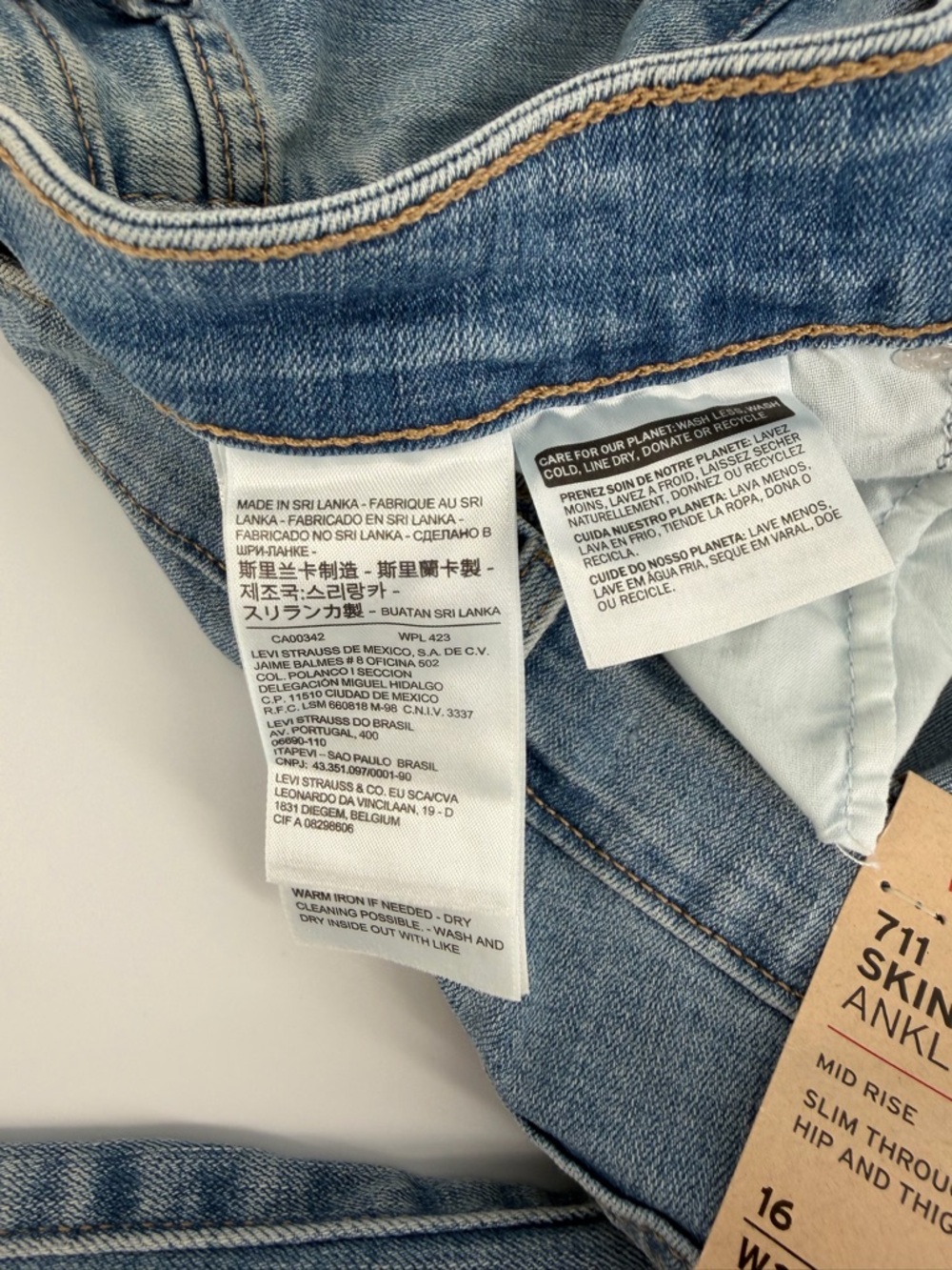Levi’s 711 Skinny Ankle Jeans Women 16 W33 Distressed Stretch New - Picture 11 of 16